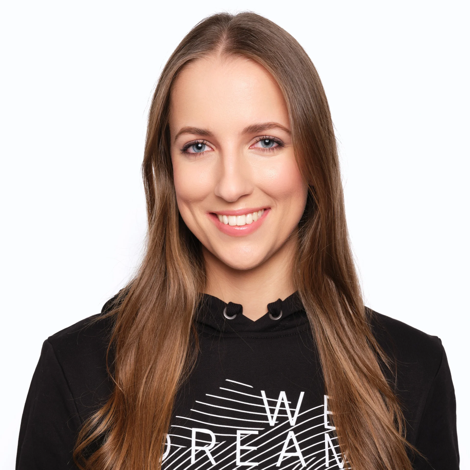 birinyi alexa portré