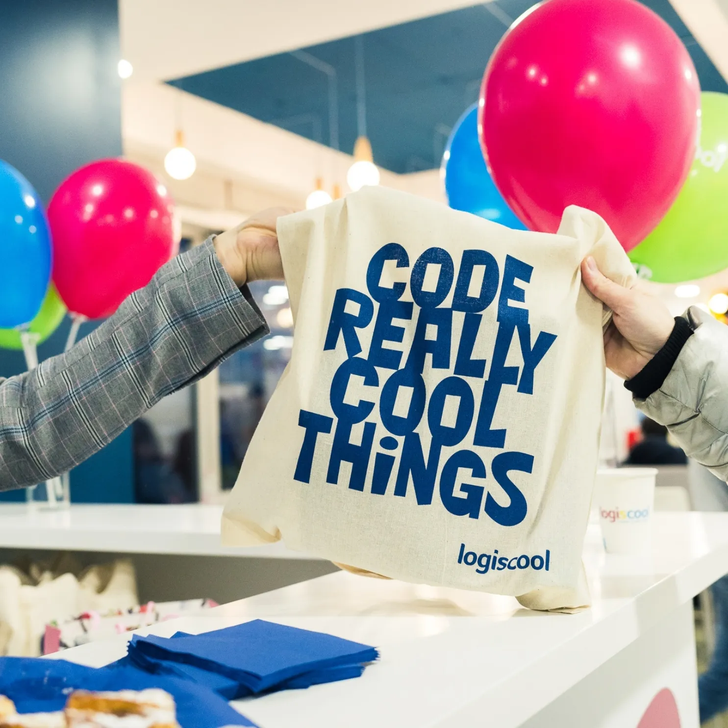 logiscool
