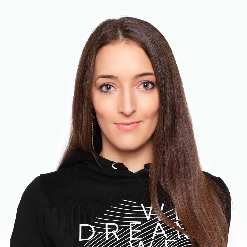 tűzkő dorina portré optimized 2 2